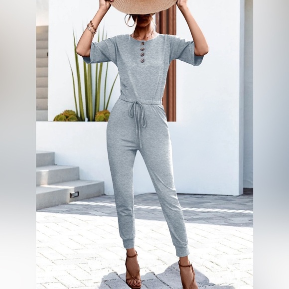 Easy Comfort Gray Jumpsuit Perfect Jogging Outfit - Picture 1 of 7